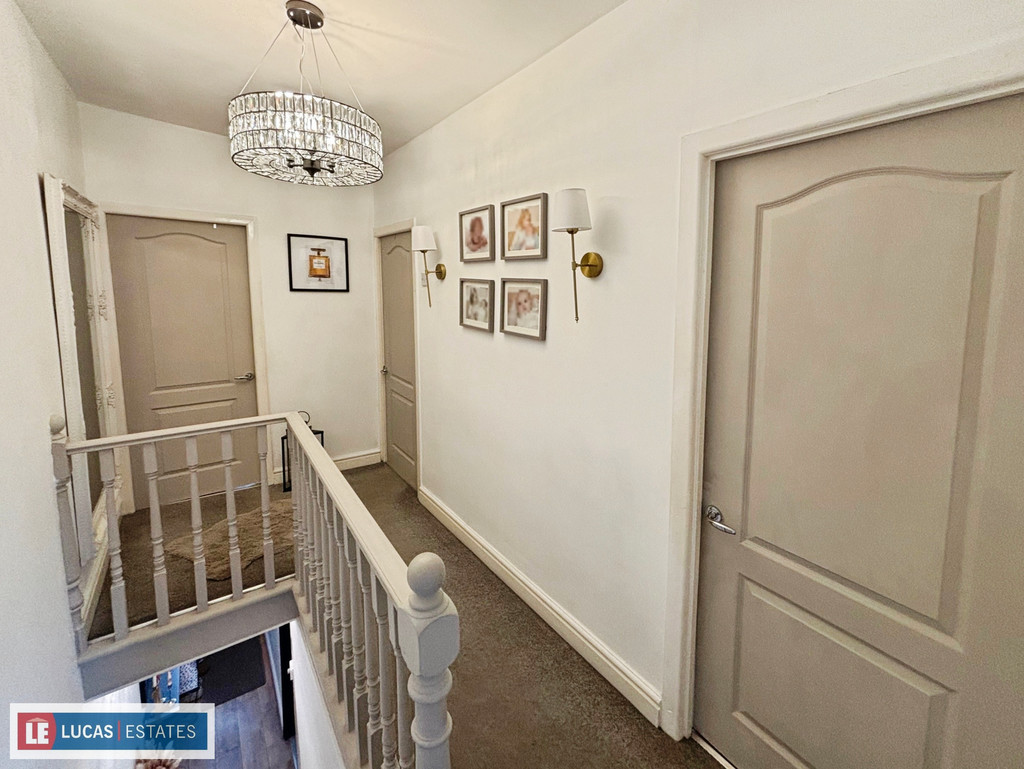 3 bed terraced house for sale in Gelligroes Road, Pontllanfraith, Blackwood  - Property Image 15