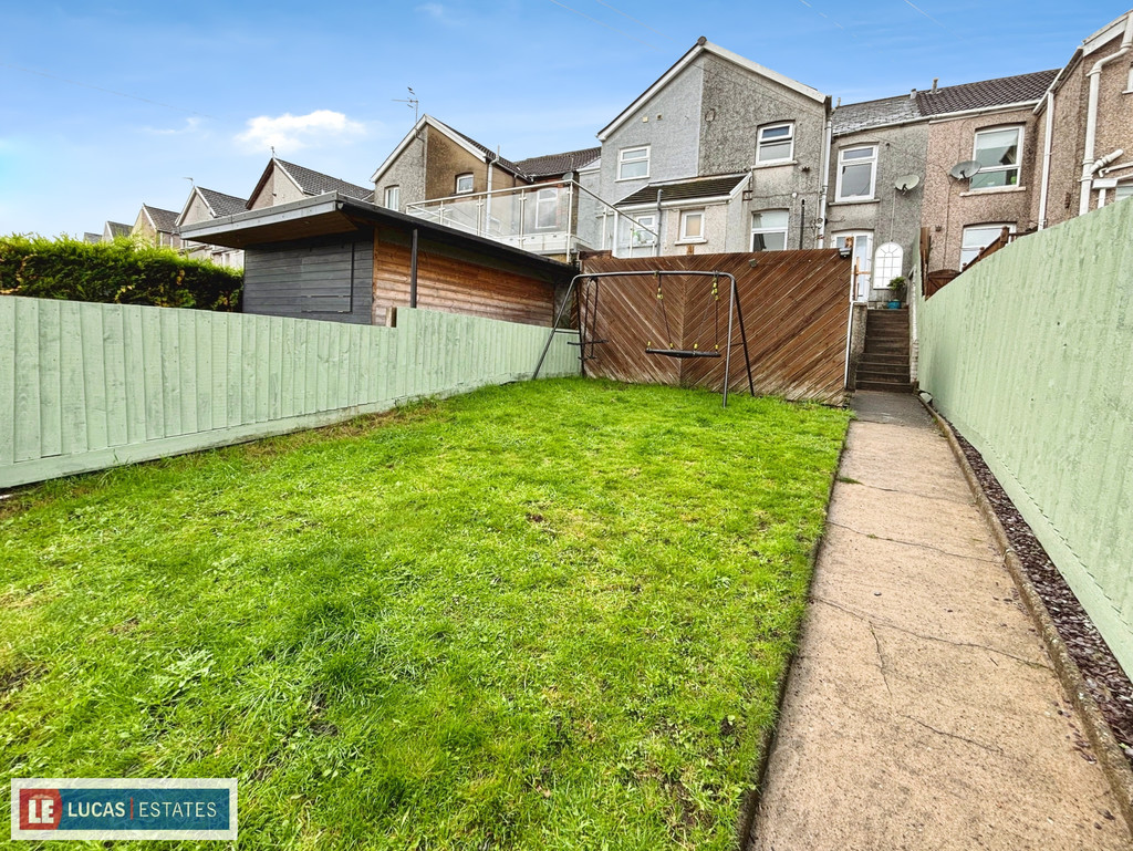 3 bed terraced house for sale in Gelligroes Road, Pontllanfraith, Blackwood  - Property Image 24
