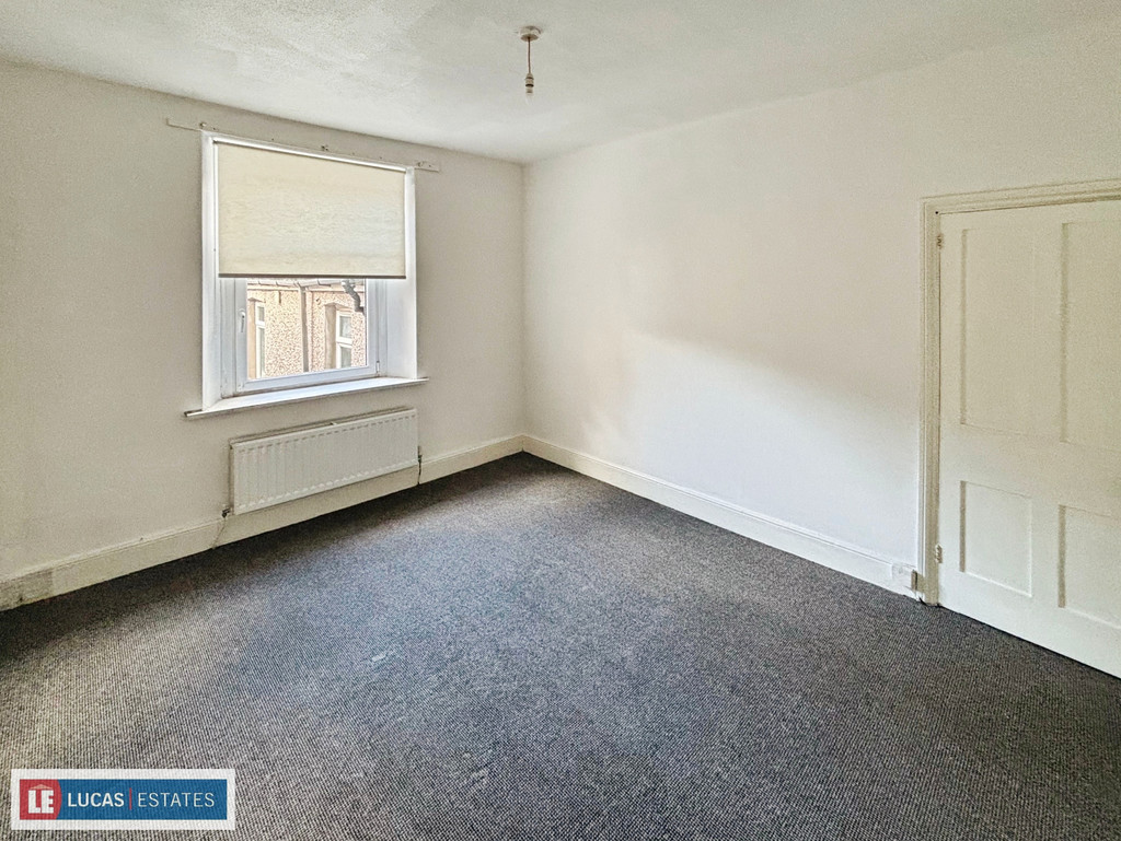 3 bed terraced house for sale in High Street, Newbridge, Newport  - Property Image 15