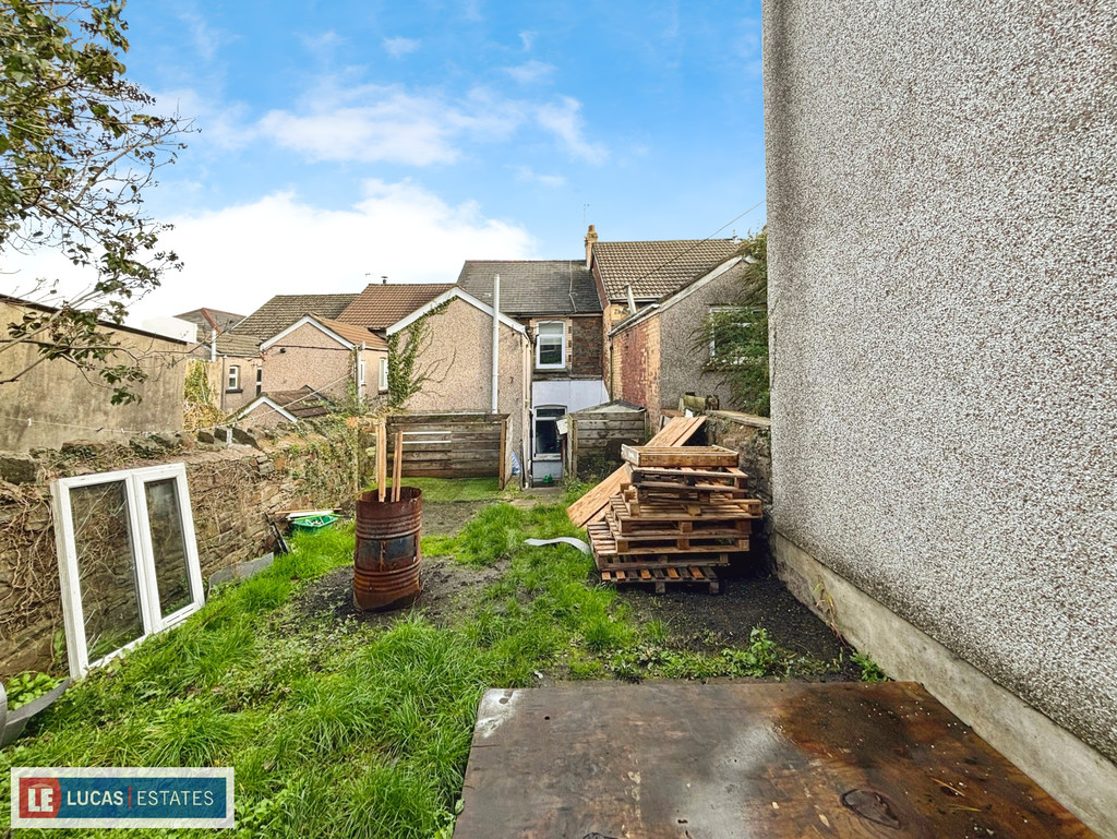 3 bed terraced house for sale in High Street, Newbridge, Newport  - Property Image 23