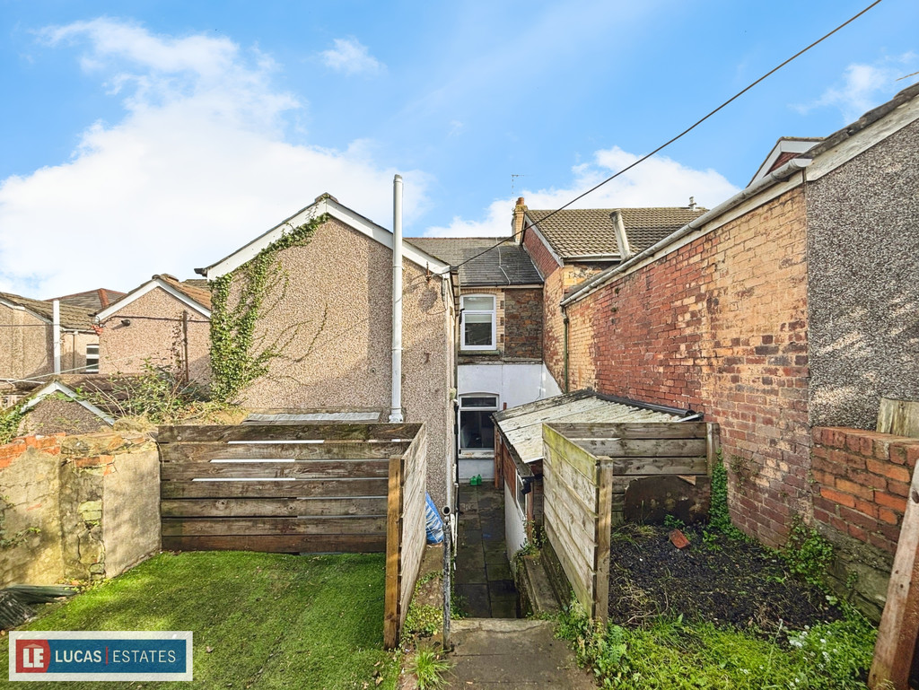 3 bed terraced house for sale in High Street, Newbridge, Newport  - Property Image 24