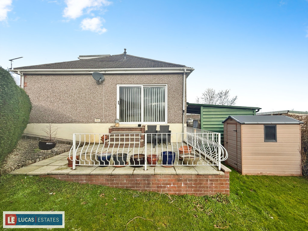 3 bed detached bungalow for sale in Tyn-y-coed, Ystrad Mynach - Property Image 17