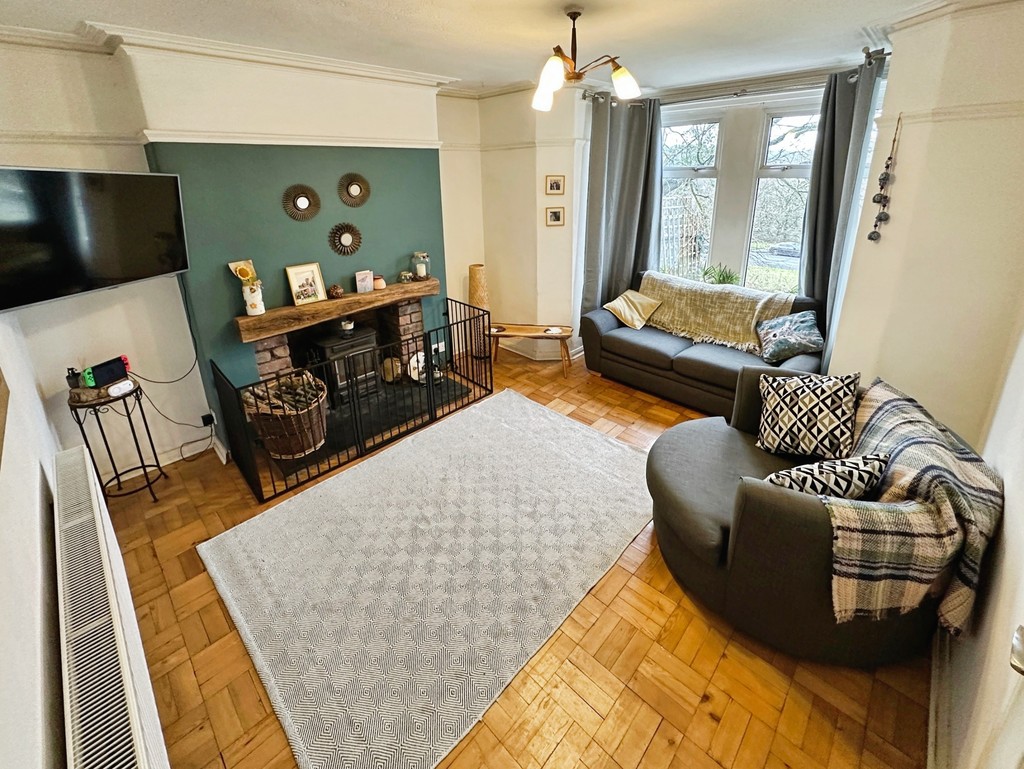 4 bed semi-detached house for sale in Main Road, Maesycwmmer, Hengoed - Property Image 2