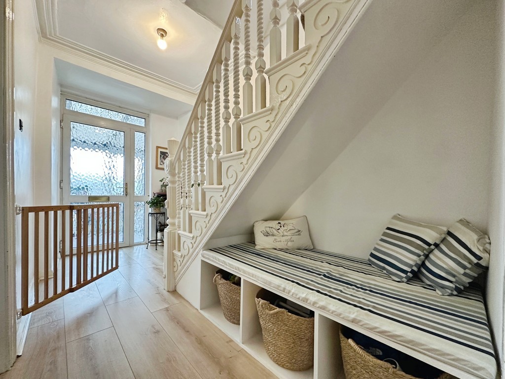 4 bed semi-detached house for sale in Main Road, Maesycwmmer, Hengoed - Property Image 6