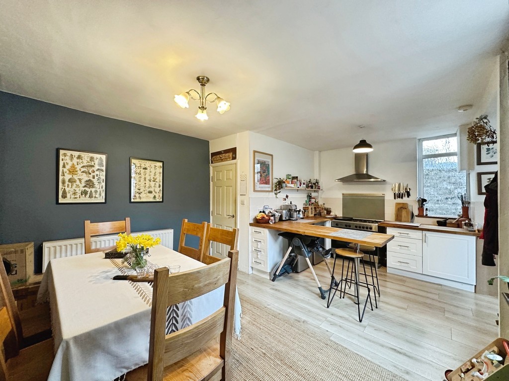 4 bed semi-detached house for sale in Main Road, Maesycwmmer, Hengoed - Property Image 3
