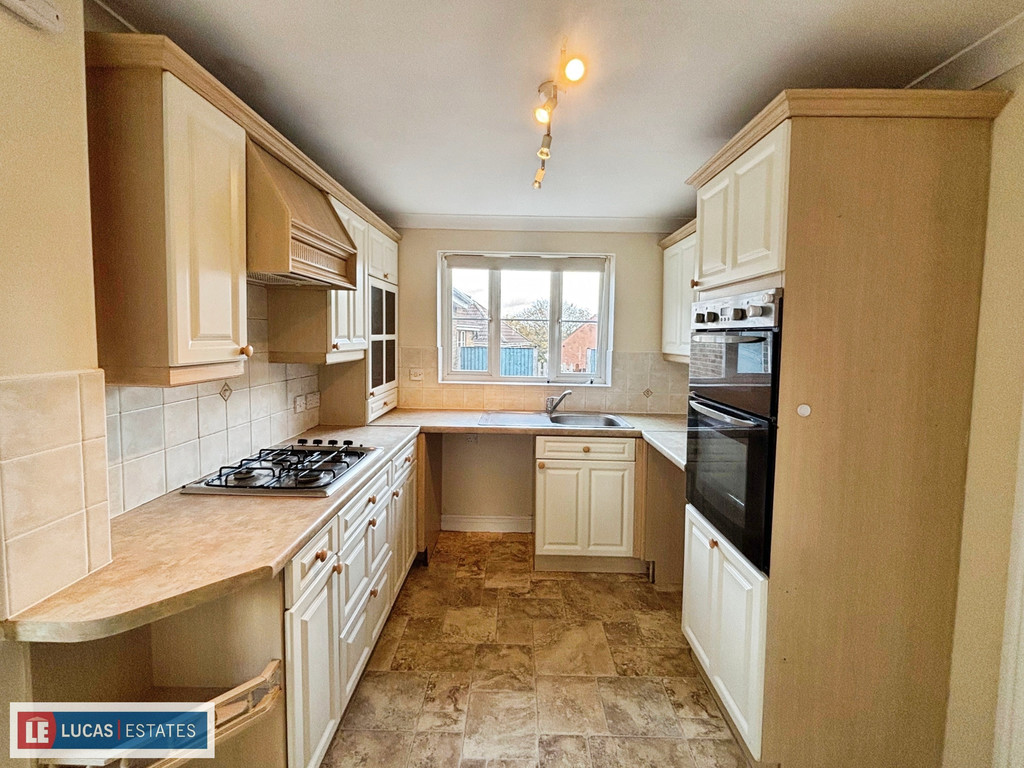 4 bed detached house for sale in Rhodfa Glascoed, Blackwood  - Property Image 5