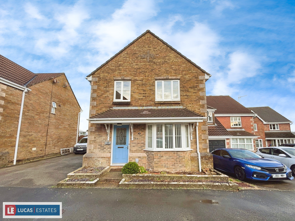4 bed detached house for sale in Rhodfa Glascoed, Blackwood  - Property Image 29