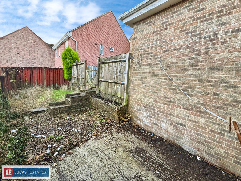 4 bed detached house for sale in Rhodfa Glascoed, Blackwood  - Property Image 27