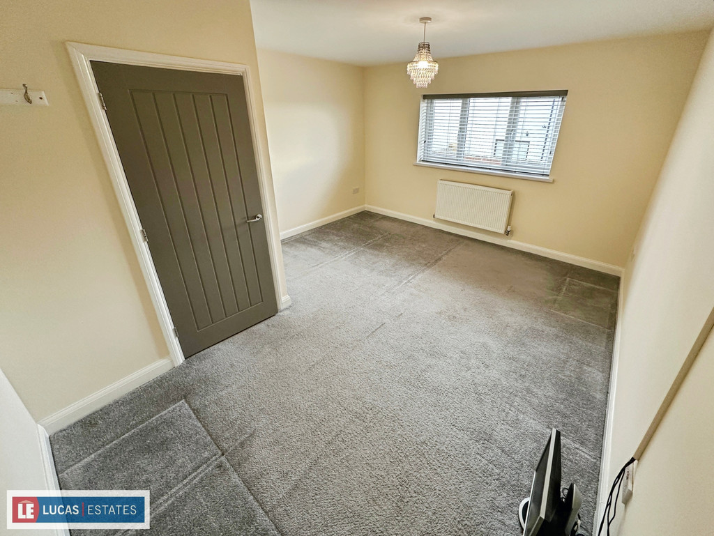 4 bed detached house for sale in Trem-y-ffynnon The Rise, Pengam - Property Image 16