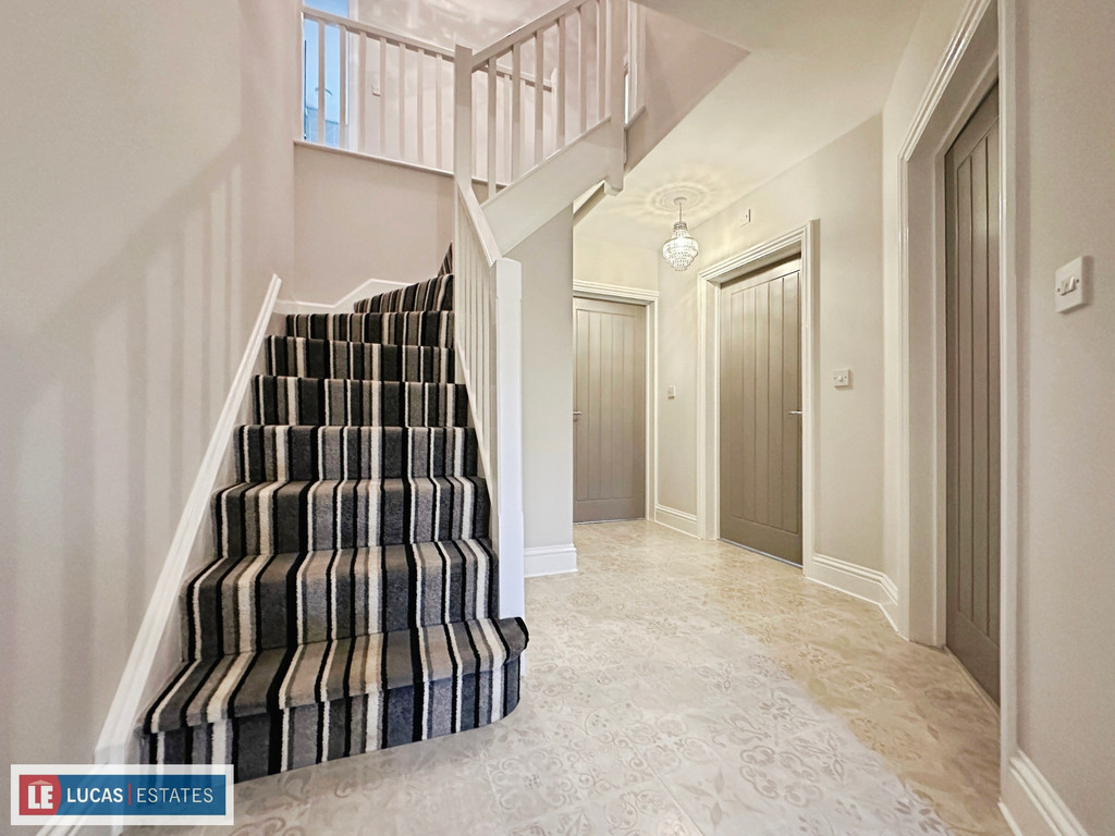 4 bed detached house for sale in Trem-y-ffynnon The Rise, Pengam - Property Image 10