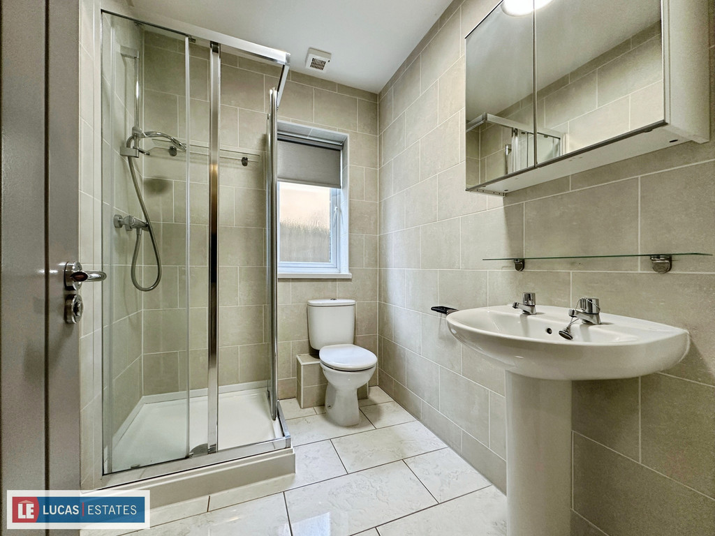 4 bed detached house for sale in Trem-y-ffynnon The Rise, Pengam - Property Image 11