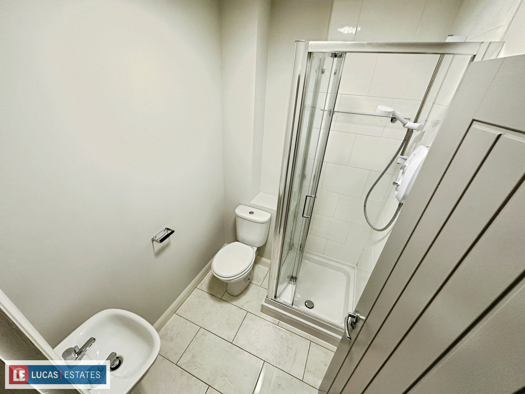 4 bed detached house for sale in Trem-y-ffynnon The Rise, Pengam - Property Image 13