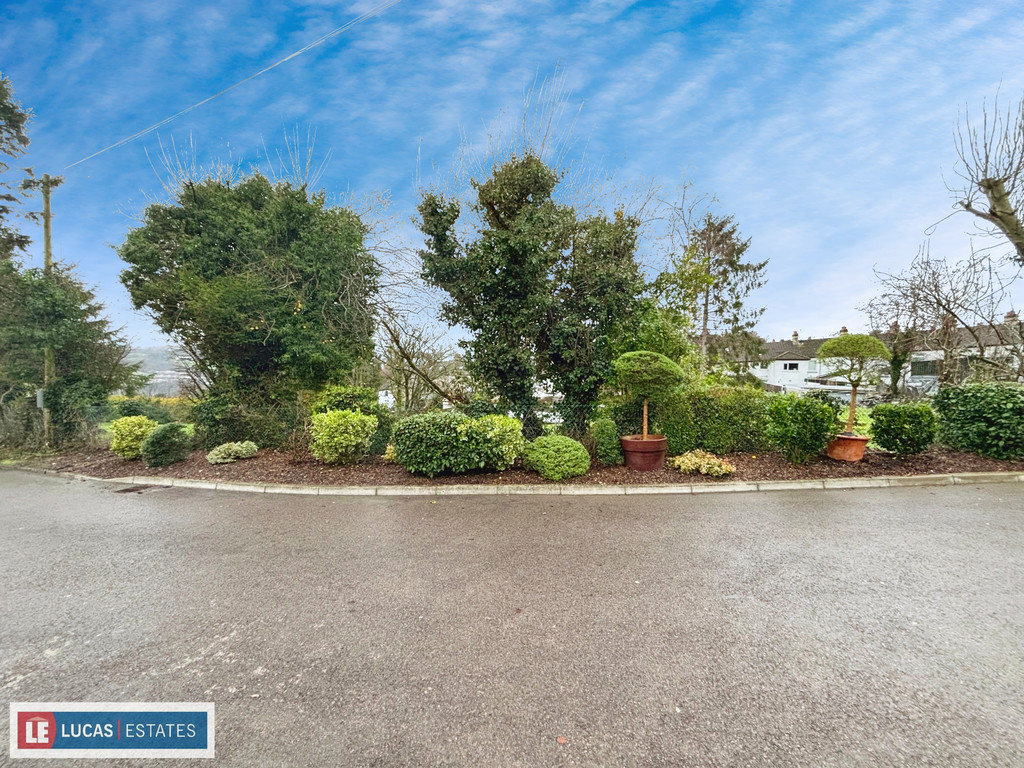 4 bed detached house for sale in Trem-y-ffynnon The Rise, Pengam - Property Image 27