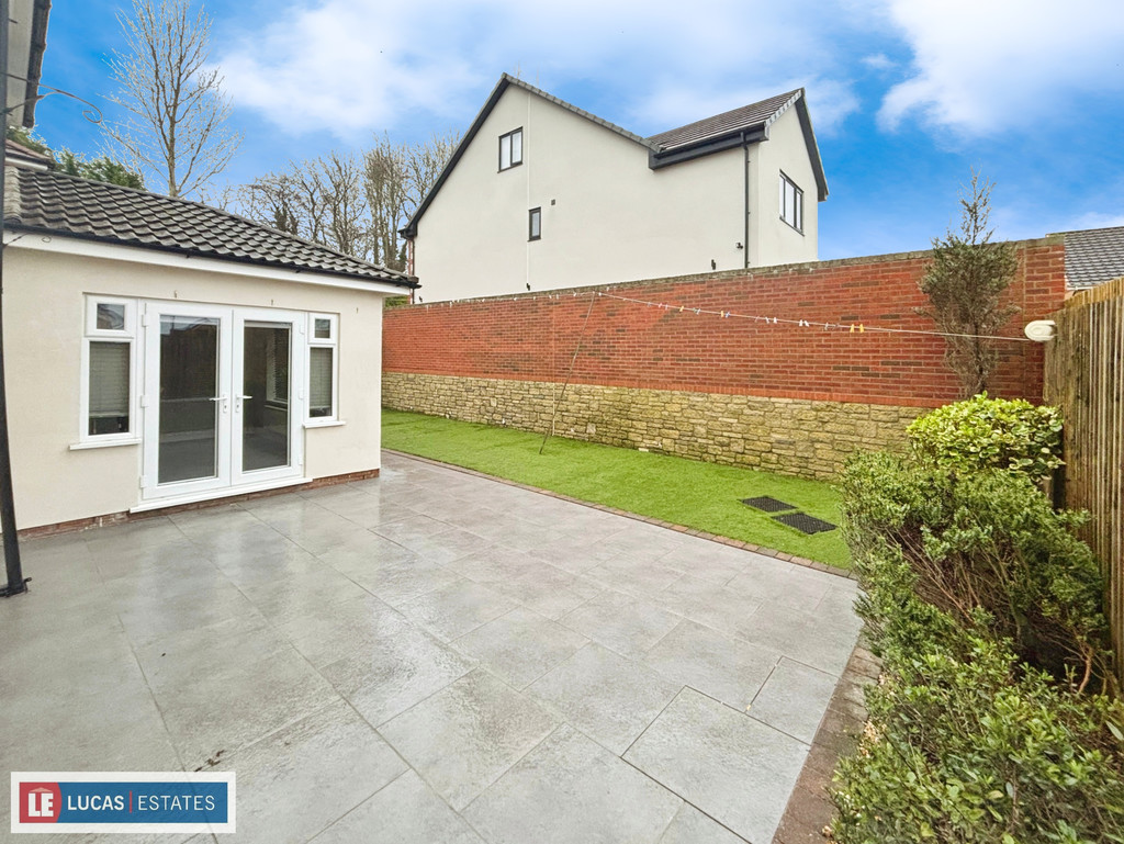 4 bed detached house for sale in Trem-y-ffynnon The Rise, Pengam - Property Image 23