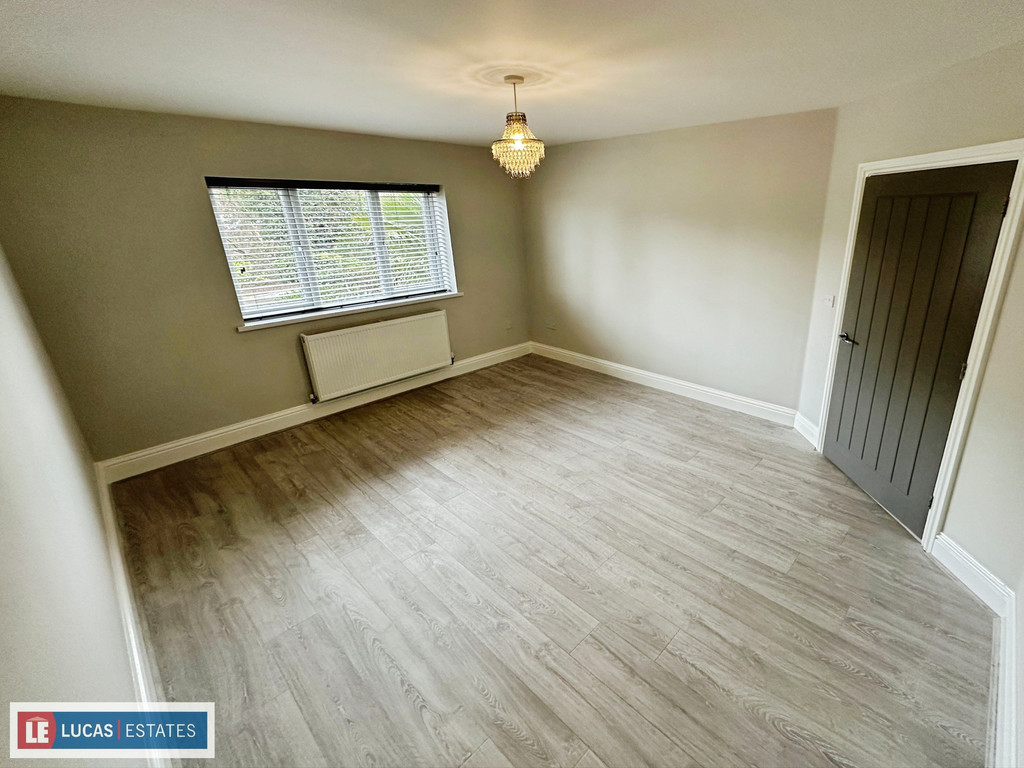 4 bed detached house for sale in Trem-y-ffynnon The Rise, Pengam - Property Image 8