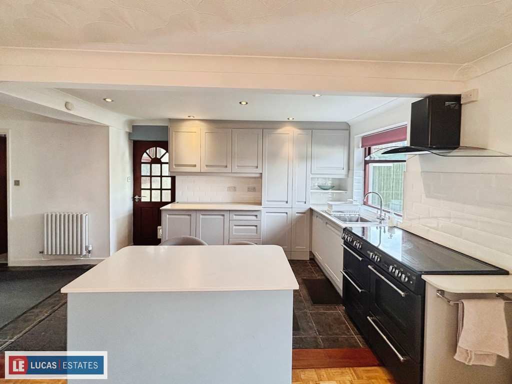 3 bed semi-detached house for sale in Tredomen Terrace, Ystrad Mynach, Hengoed  - Property Image 9