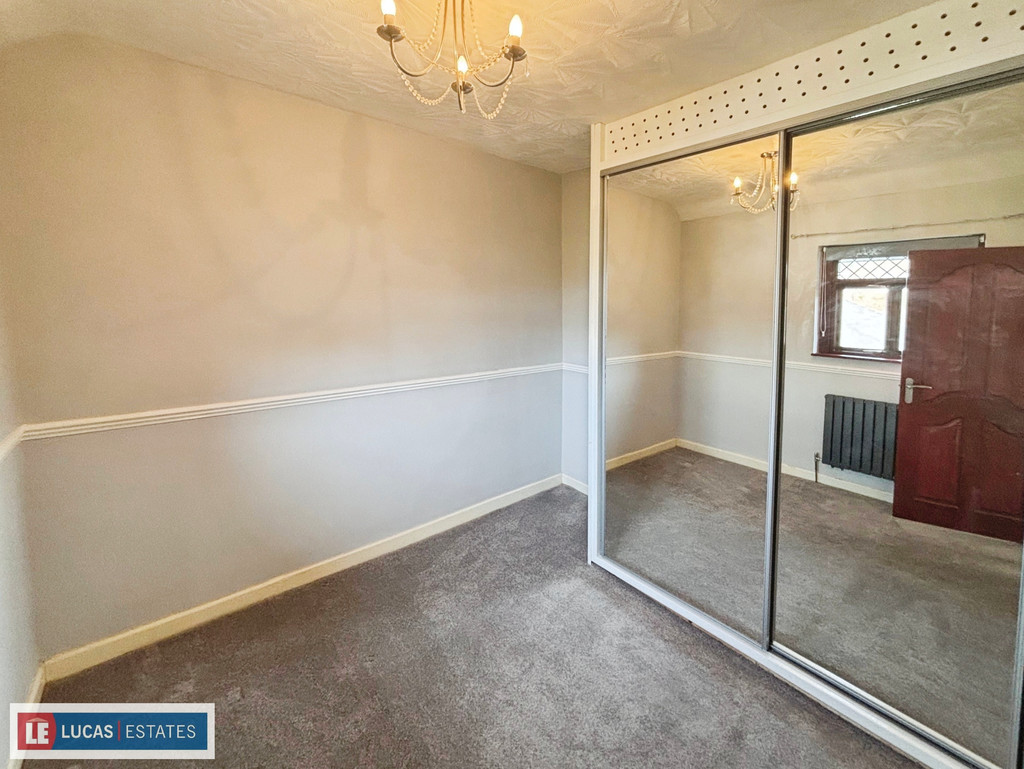 3 bed semi-detached house for sale in Tredomen Terrace, Ystrad Mynach, Hengoed  - Property Image 22