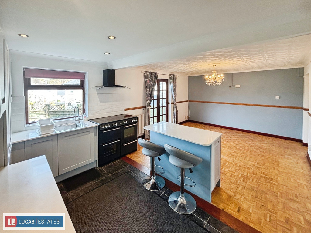3 bed semi-detached house for sale in Tredomen Terrace, Ystrad Mynach, Hengoed  - Property Image 15