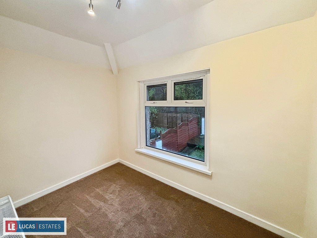 3 bed semi-detached house for sale in Woodfield Terrace, Tir-y-berth, Hengoed  - Property Image 17