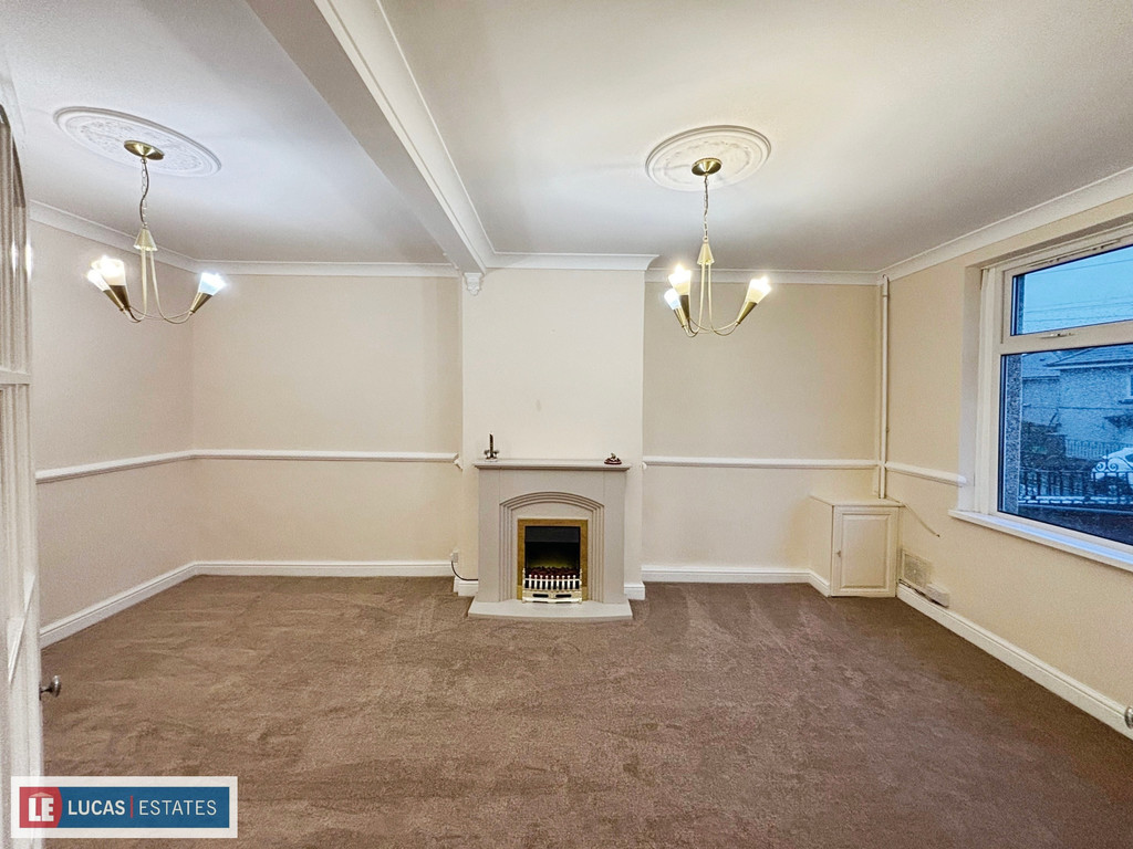 3 bed semi-detached house for sale in Woodfield Terrace, Tir-y-berth, Hengoed  - Property Image 5