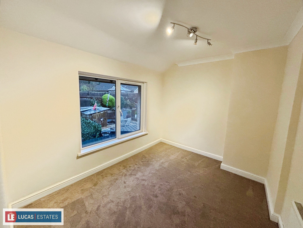 3 bed semi-detached house for sale in Woodfield Terrace, Tir-y-berth, Hengoed  - Property Image 16