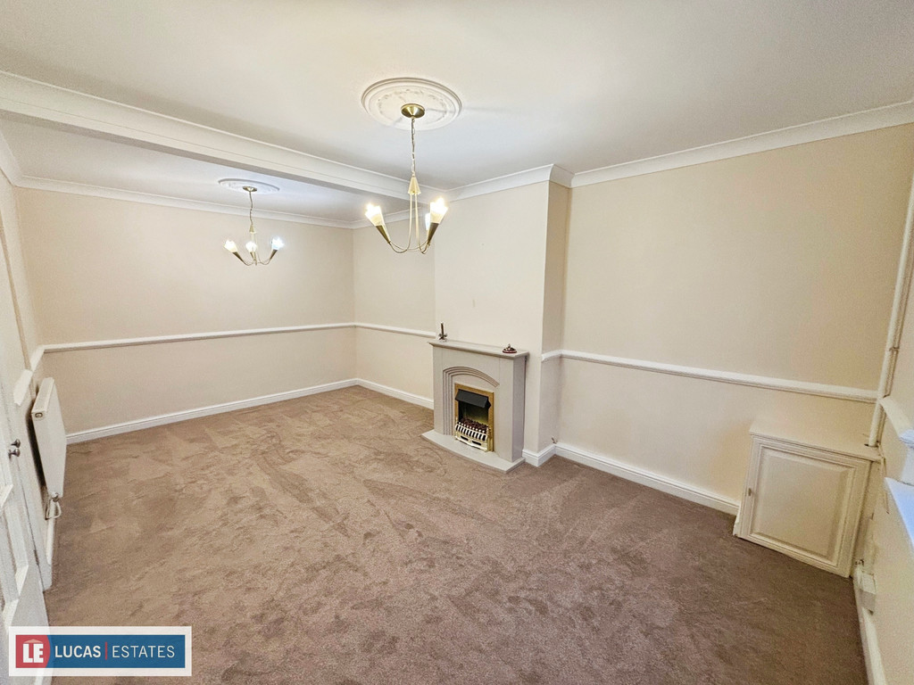 3 bed semi-detached house for sale in Woodfield Terrace, Tir-y-berth, Hengoed  - Property Image 6