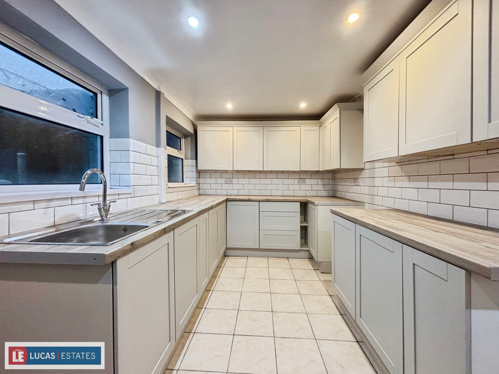 3 bed semi-detached house for sale in Woodfield Terrace, Tir-y-berth, Hengoed  - Property Image 3