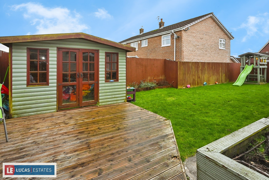 4 bed detached house for sale in Beaumaris Way, Grove Park, Blackwood  - Property Image 25