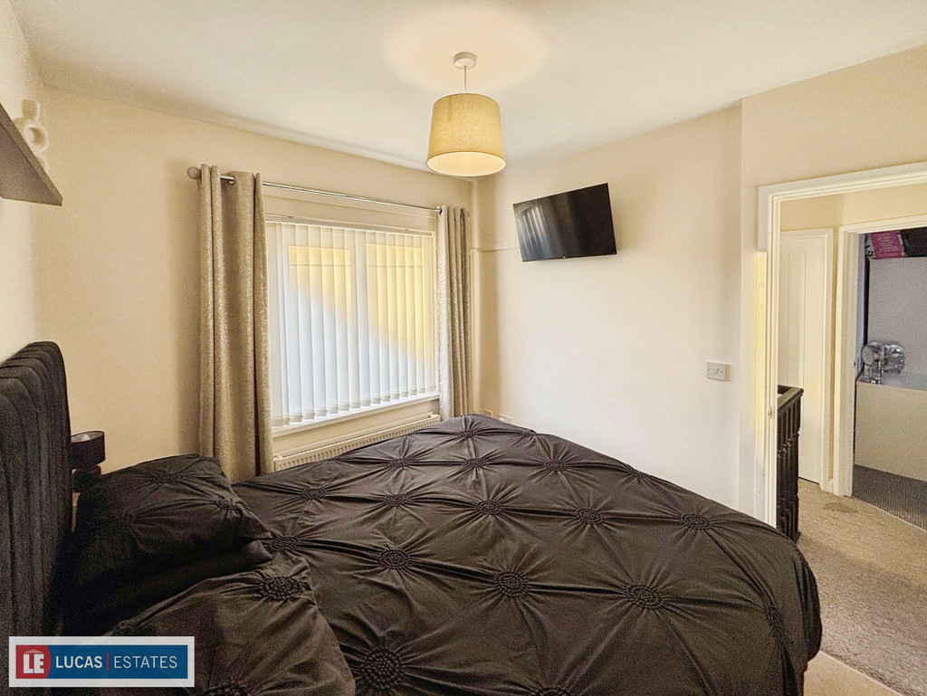 3 bed semi-detached house for sale in Sannan Street, Aberbargoed, CF81  - Property Image 12