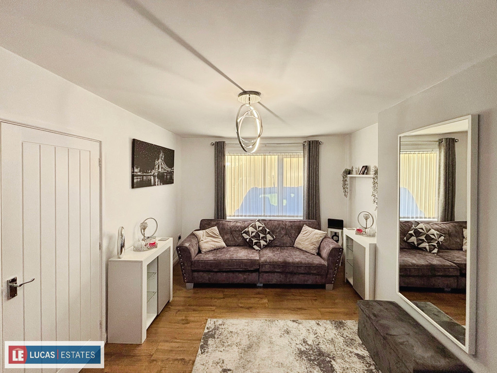 3 bed semi-detached house for sale in Sannan Street, Aberbargoed, CF81  - Property Image 6
