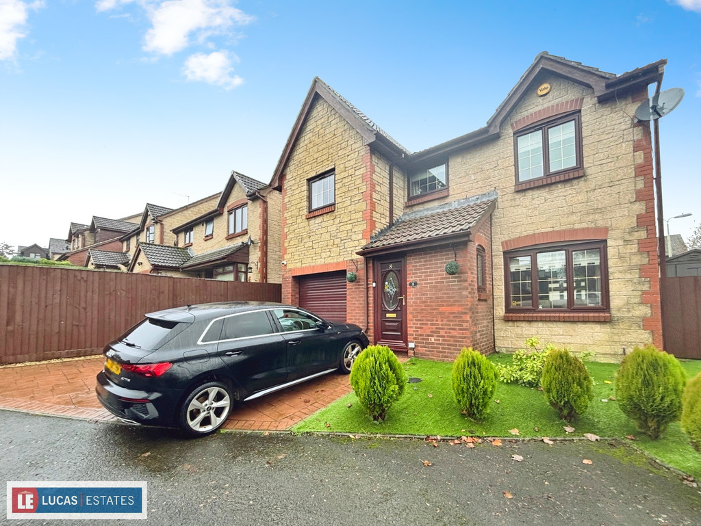 4 bed detached house for sale in Bryn Awelon, Penpedairheol  - Property Image 36