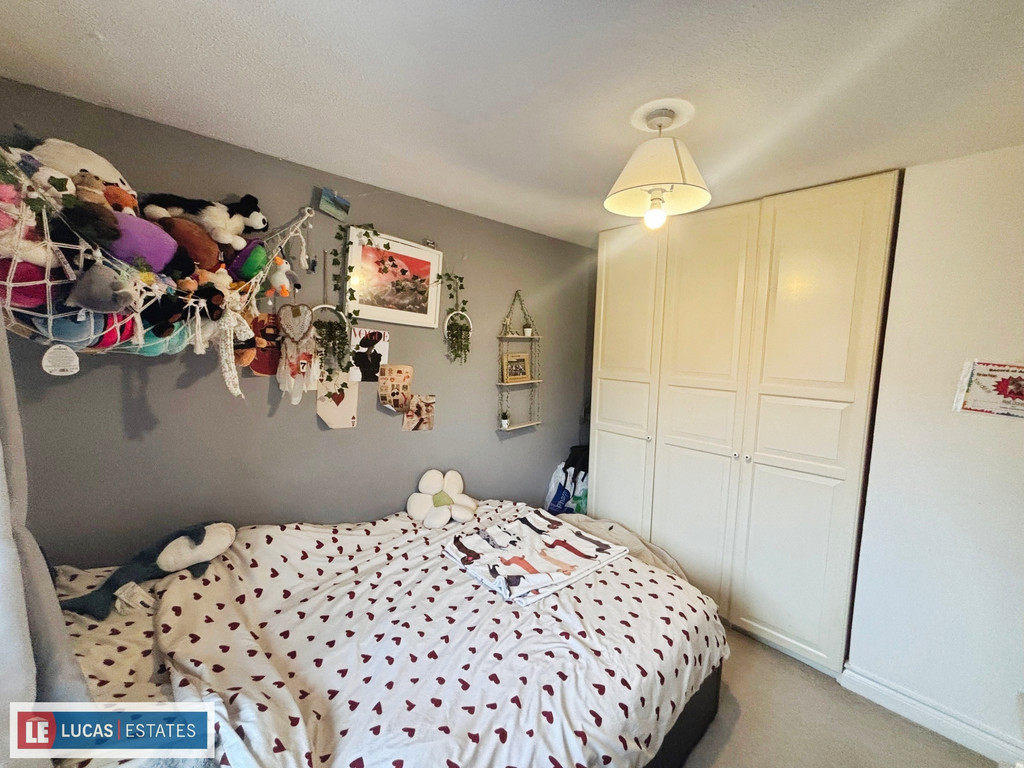 4 bed detached house for sale in Bryn Awelon, Penpedairheol  - Property Image 27