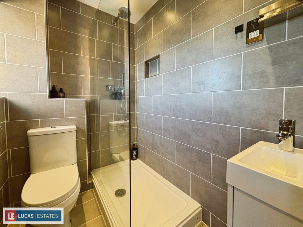 4 bed detached house for sale in Hafod Goch, Hengoed  - Property Image 29