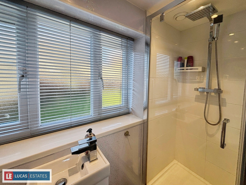 4 bed detached house for sale in Hafod Goch, Hengoed  - Property Image 25
