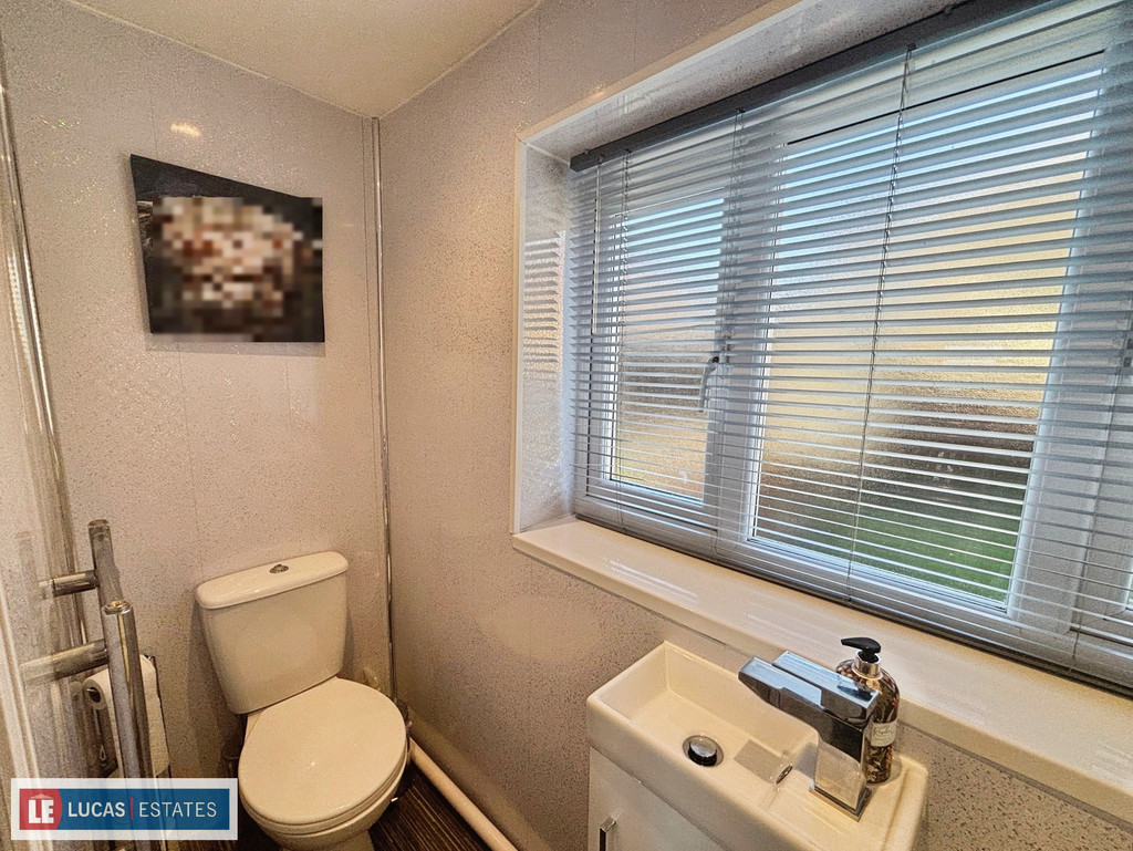 4 bed detached house for sale in Hafod Goch, Hengoed  - Property Image 24