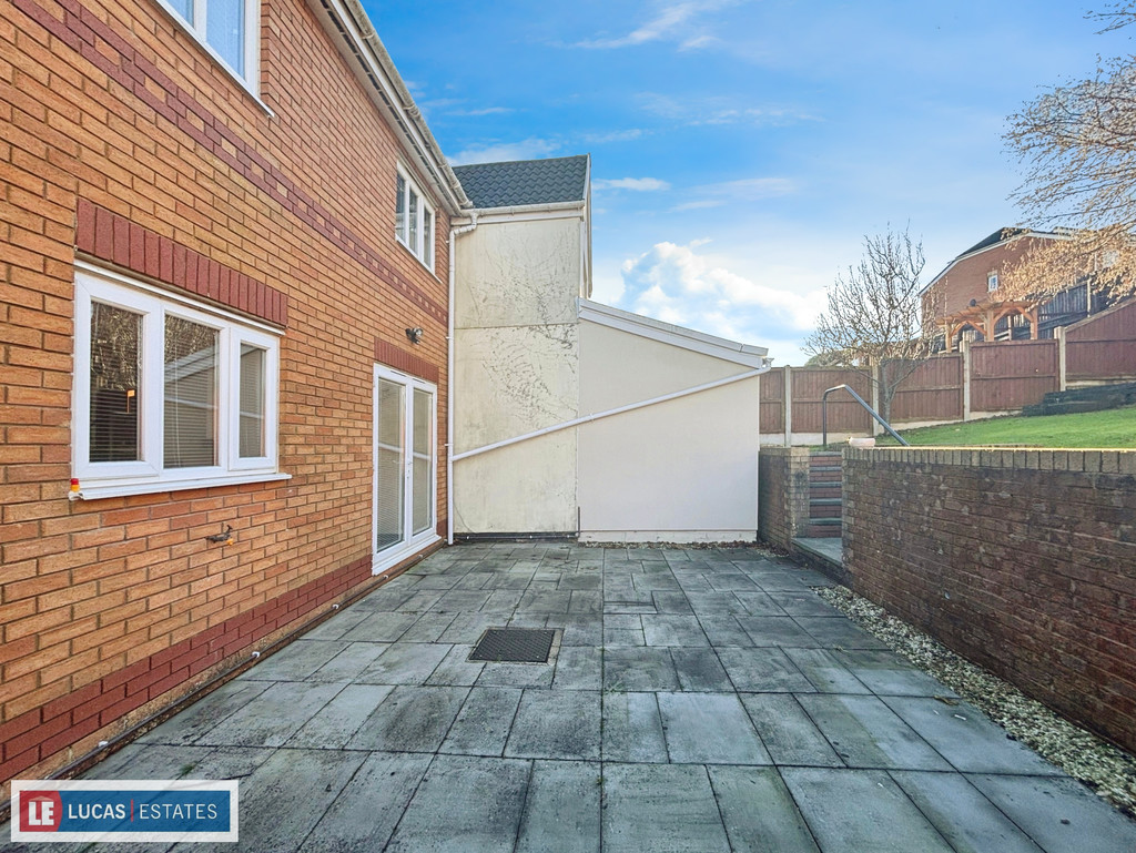 4 bed detached house for sale in Hafod Goch, Hengoed  - Property Image 36