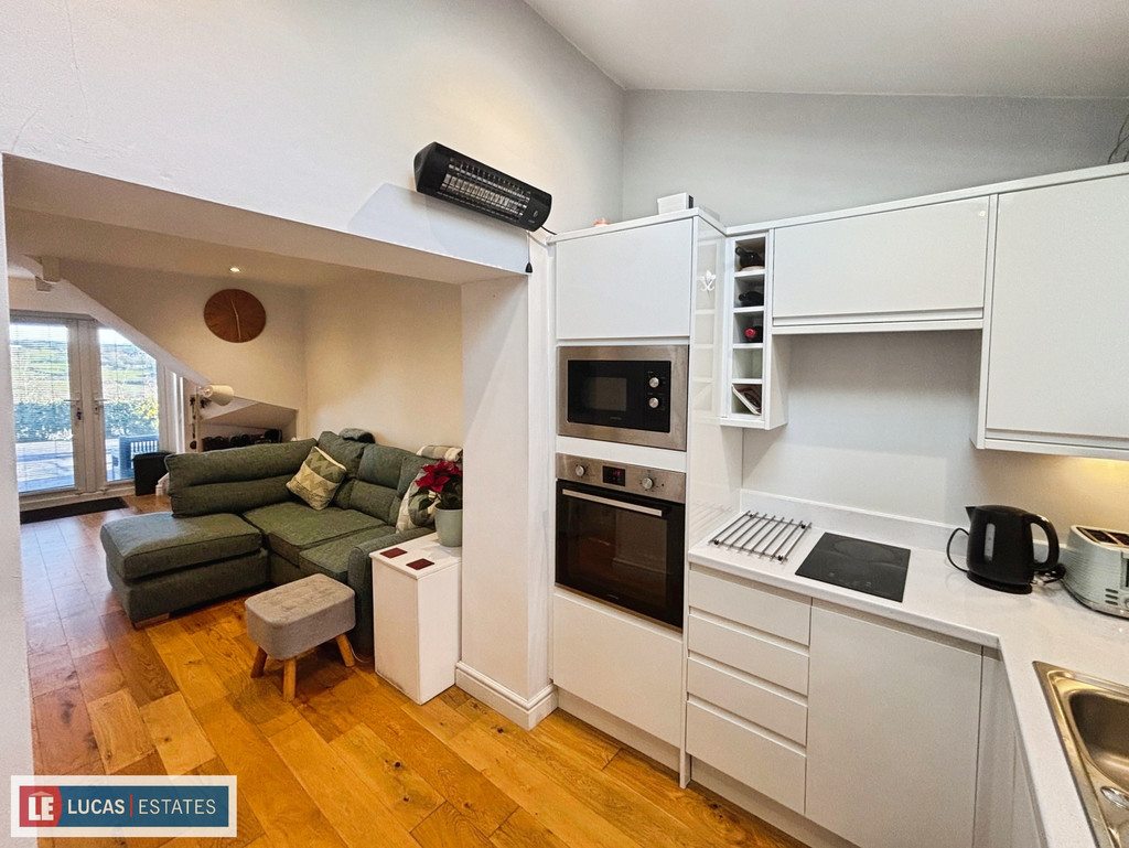 4 bed detached house for sale in Hafod Goch, Hengoed  - Property Image 20