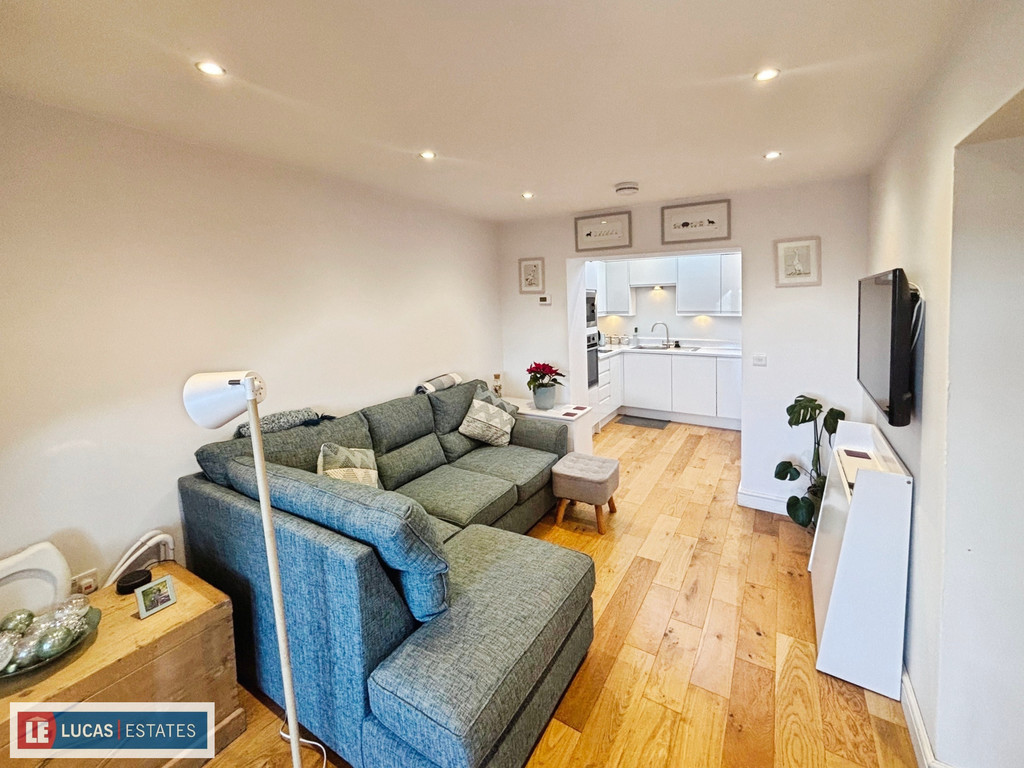 4 bed detached house for sale in Hafod Goch, Hengoed  - Property Image 17