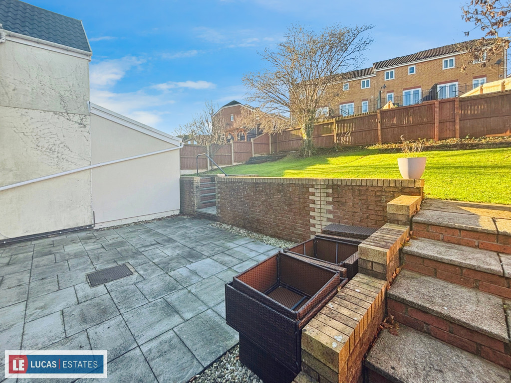 4 bed detached house for sale in Hafod Goch, Hengoed  - Property Image 37