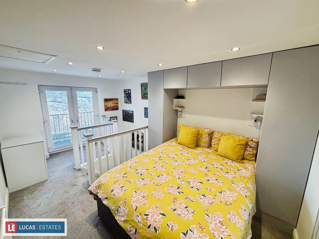 4 bed detached house for sale in Hafod Goch, Hengoed  - Property Image 22