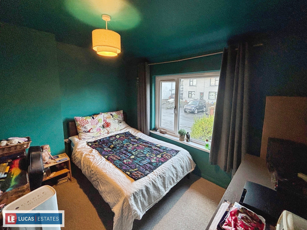 3 bed semi-detached house for sale in Cylla Street, Penybryn, Hengoed  - Property Image 18