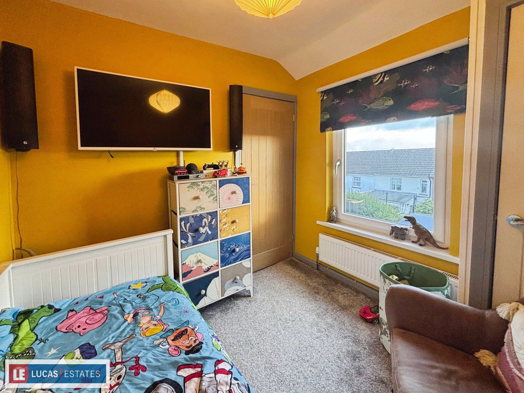 3 bed semi-detached house for sale in Cylla Street, Penybryn, Hengoed  - Property Image 21