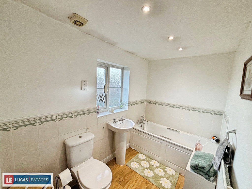 4 bed detached house for sale in Clos Coed Bach, Blackwood, NP12  - Property Image 31