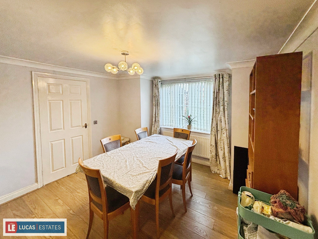 4 bed detached house for sale in Clos Coed Bach, Blackwood, NP12  - Property Image 9