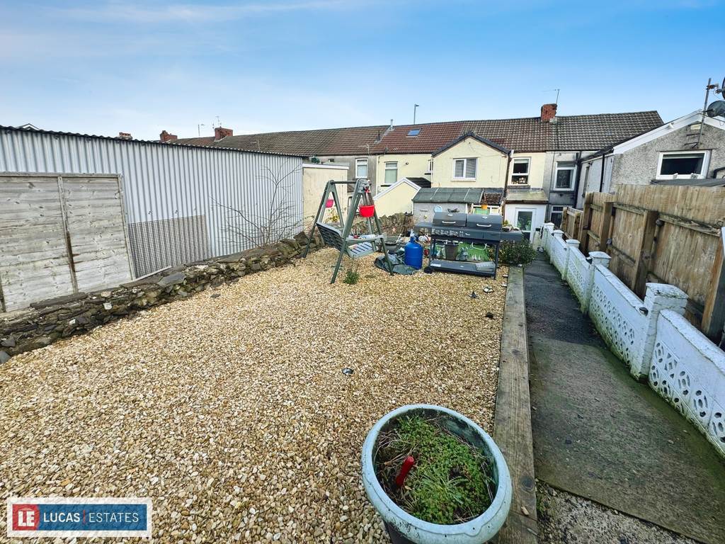 3 bed terraced house for sale in Park Place, Bargoed  - Property Image 13