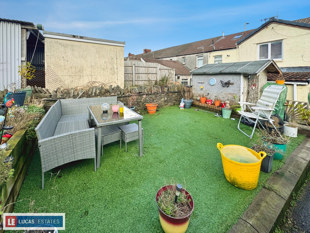 3 bed terraced house for sale in Park Place, Bargoed  - Property Image 14
