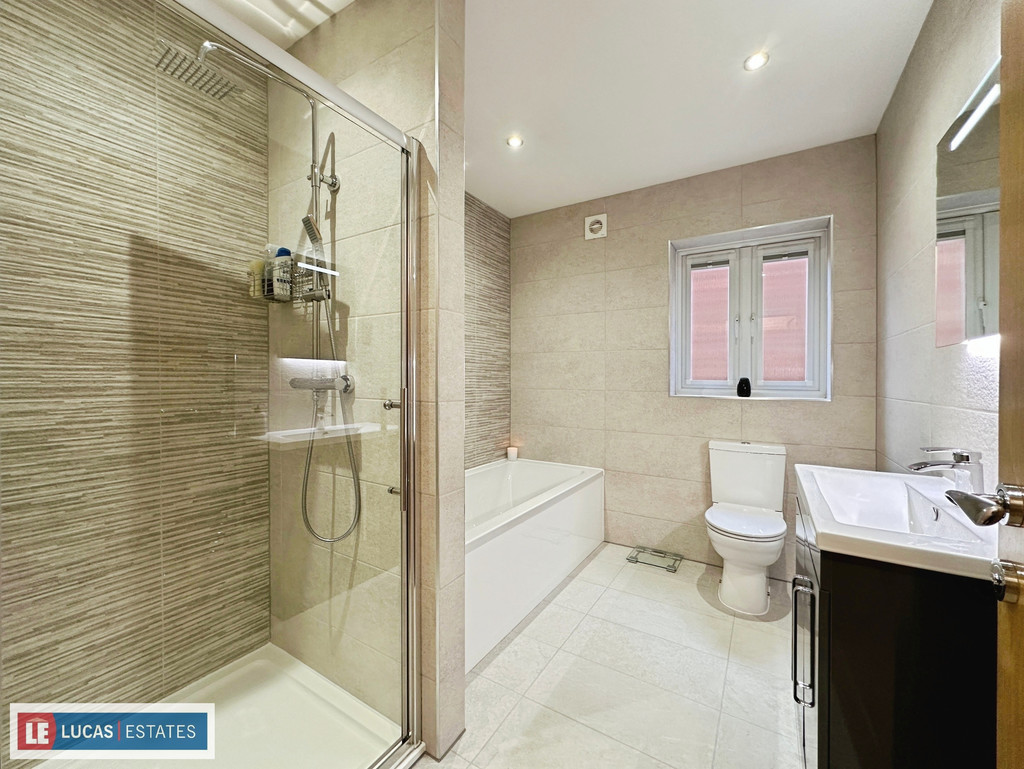 4 bed detached house for sale in Glan-Yr-Afon Lane, Fleur De Lis - Property Image 16