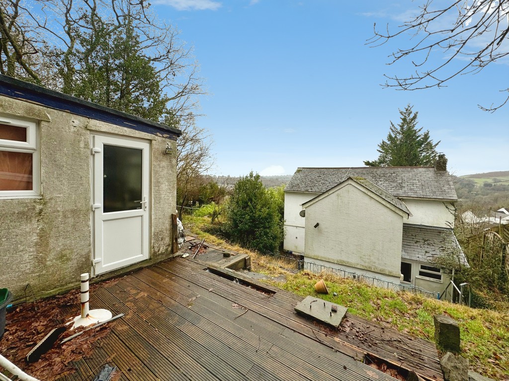 5 bed detached house for sale in Blackbrook, Treharris  - Property Image 15