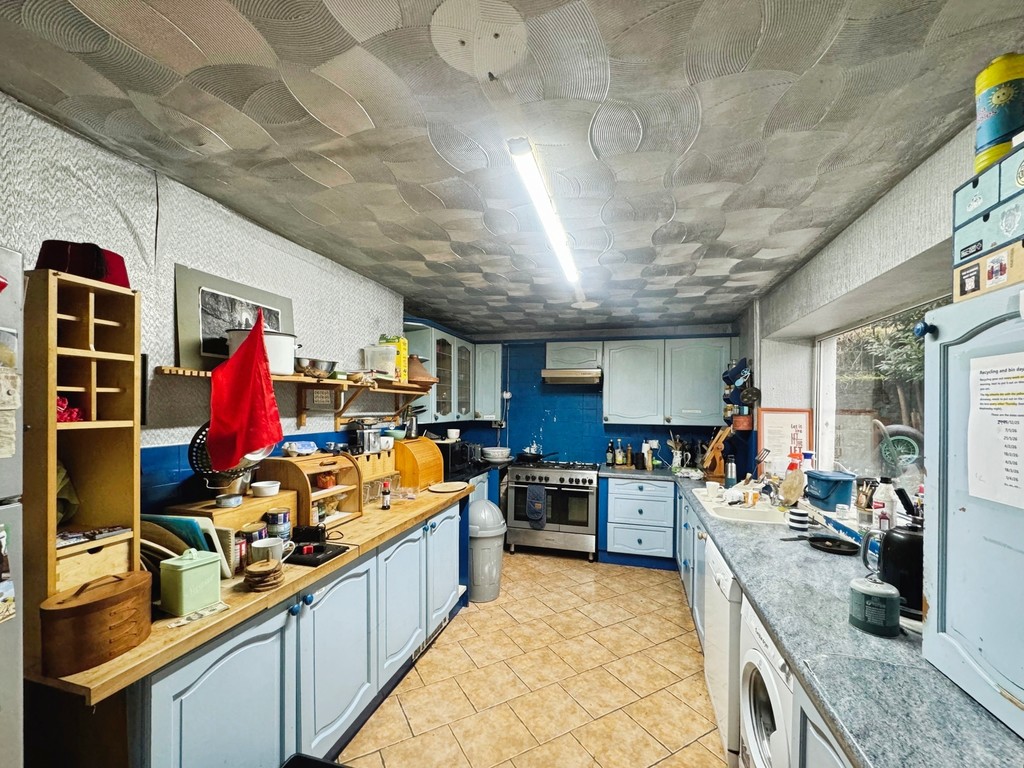 5 bed detached house for sale in Blackbrook, Treharris  - Property Image 3
