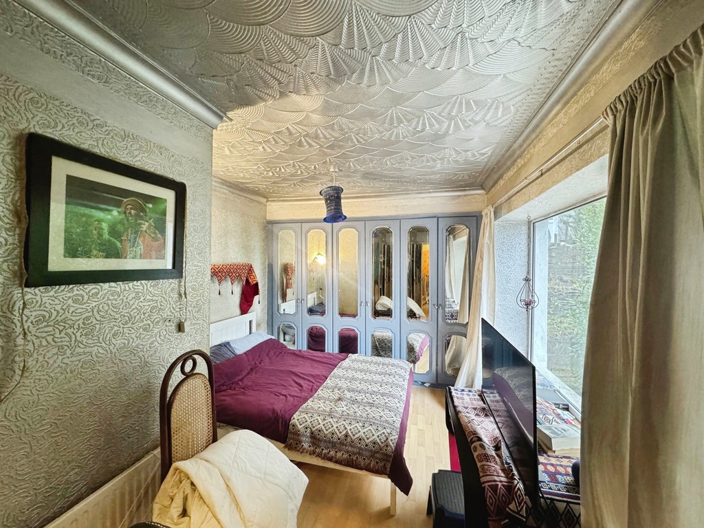 5 bed detached house for sale in Blackbrook, Treharris  - Property Image 9